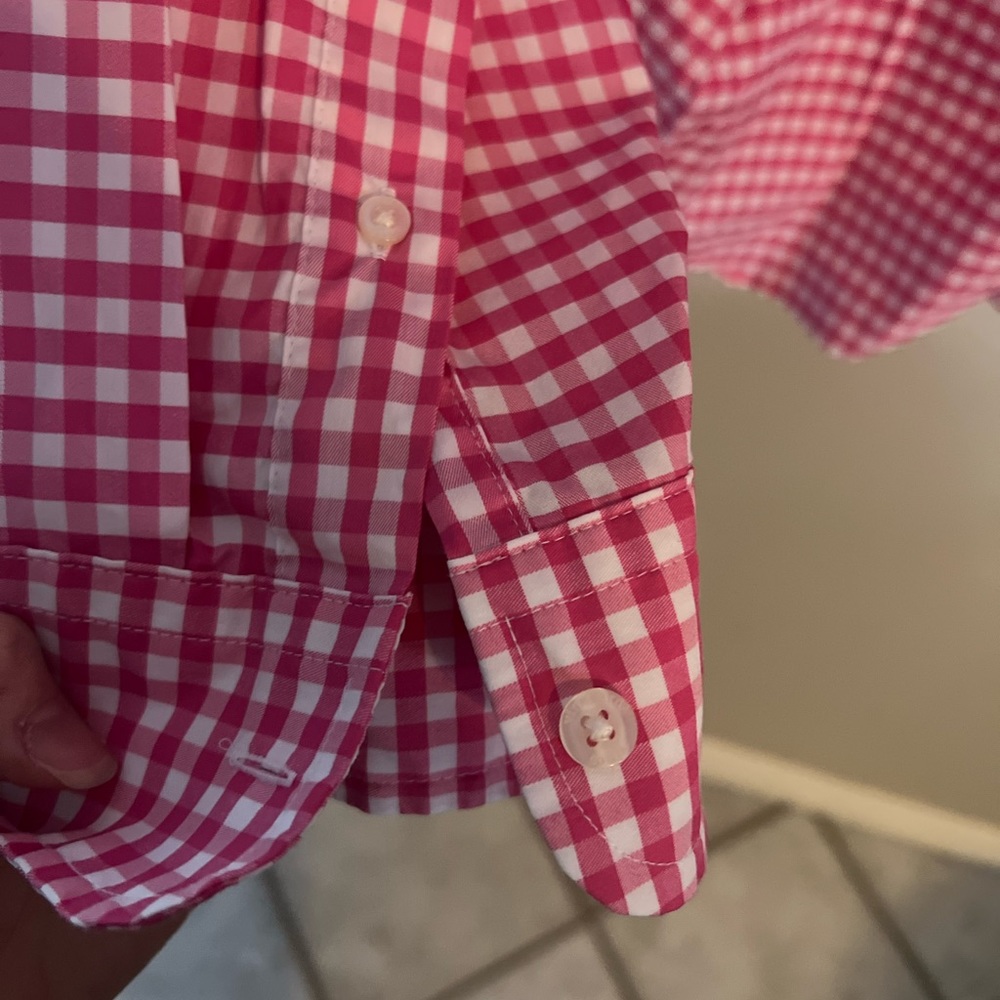 Vineyard Vines Button Down - image 6